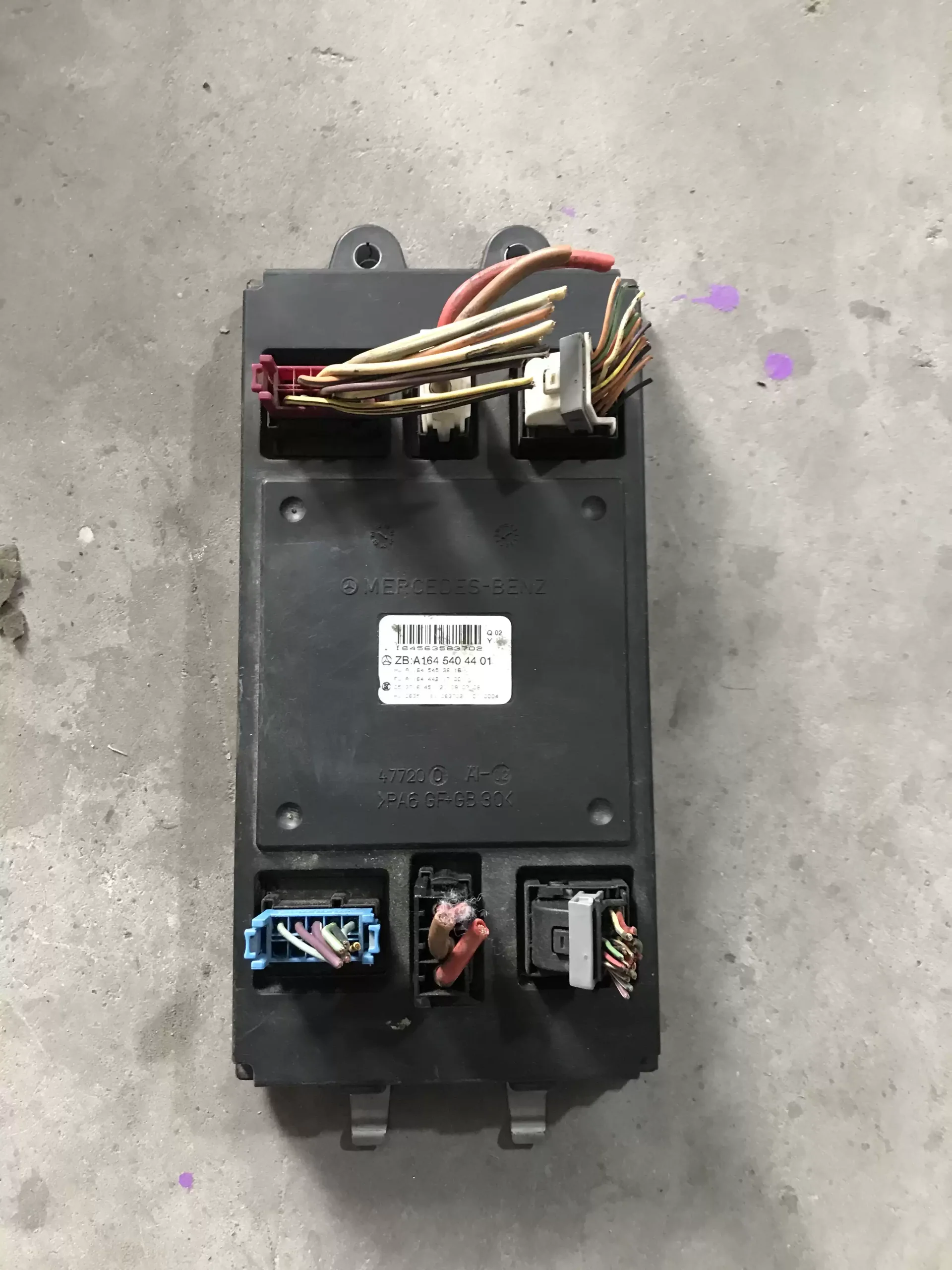 Suitable for Mercedes-Benz R300 R350 GL450 ML450 Body Computer ML164 W251 Front SAM Control Module