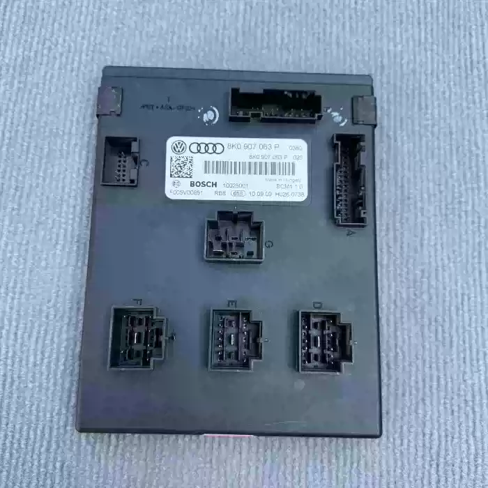 Suitable for Audi A4LQ5J519 Body Computer Body Module Lighting Computer 8K0 907 063P