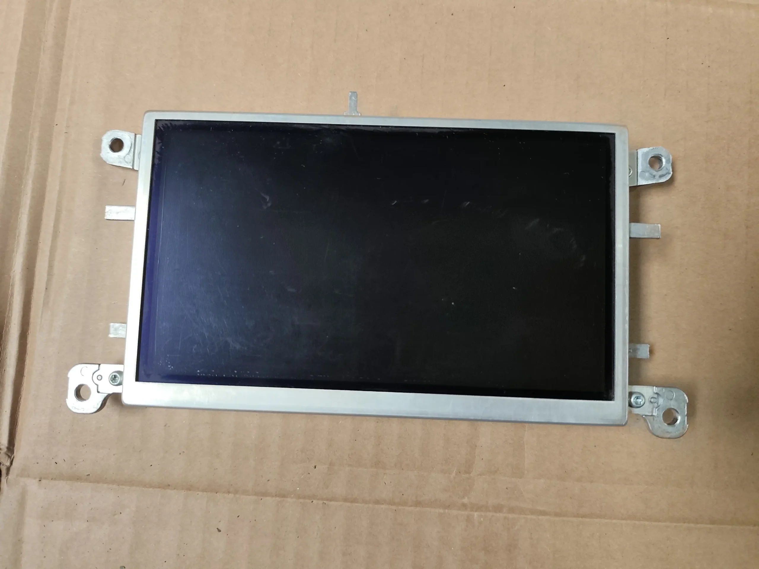 Audi A4L B8 Q5 central control display navigation display original disassembled parts have warranty