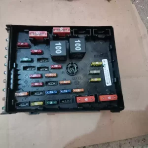 Volkswagen Old Magotan Outdoor Safe Box Assembly 3C0937125 Original Car Removal Parts