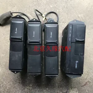 Volkswagen Passat B5 new and old Lingyu trunk, 6-disc CD, high-end disc box, disc bag, original car-removal parts