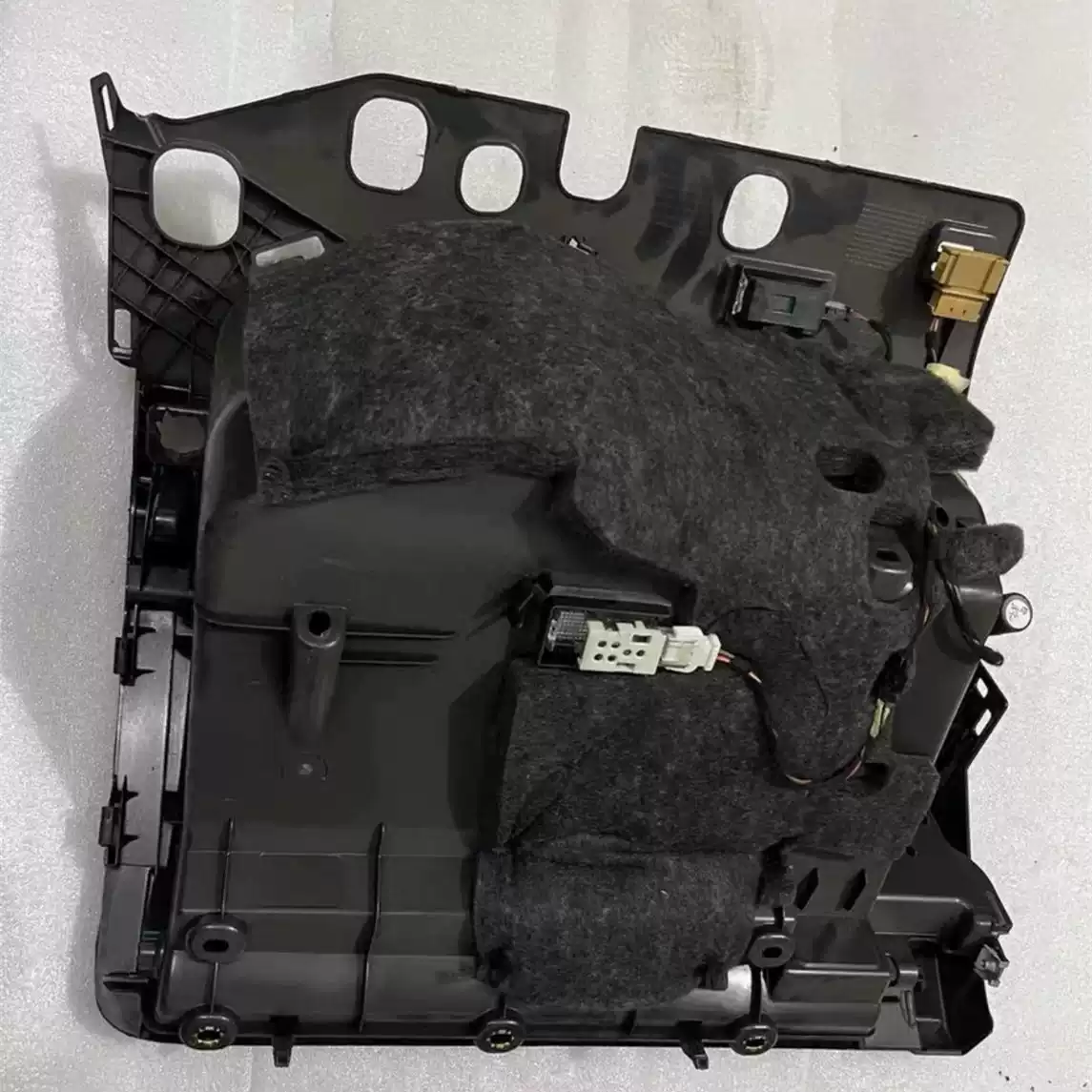 Audi A4L A5 Q3 Q5 Q7 A6L A7 A8 TT Front passenger glove compartment storage box - Image 3