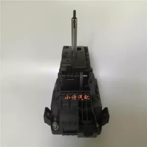 Adapted to Yinglang Regal Kaluzi Mairuibao XL gearshift mechanism gearshift assembly gearshift lever base