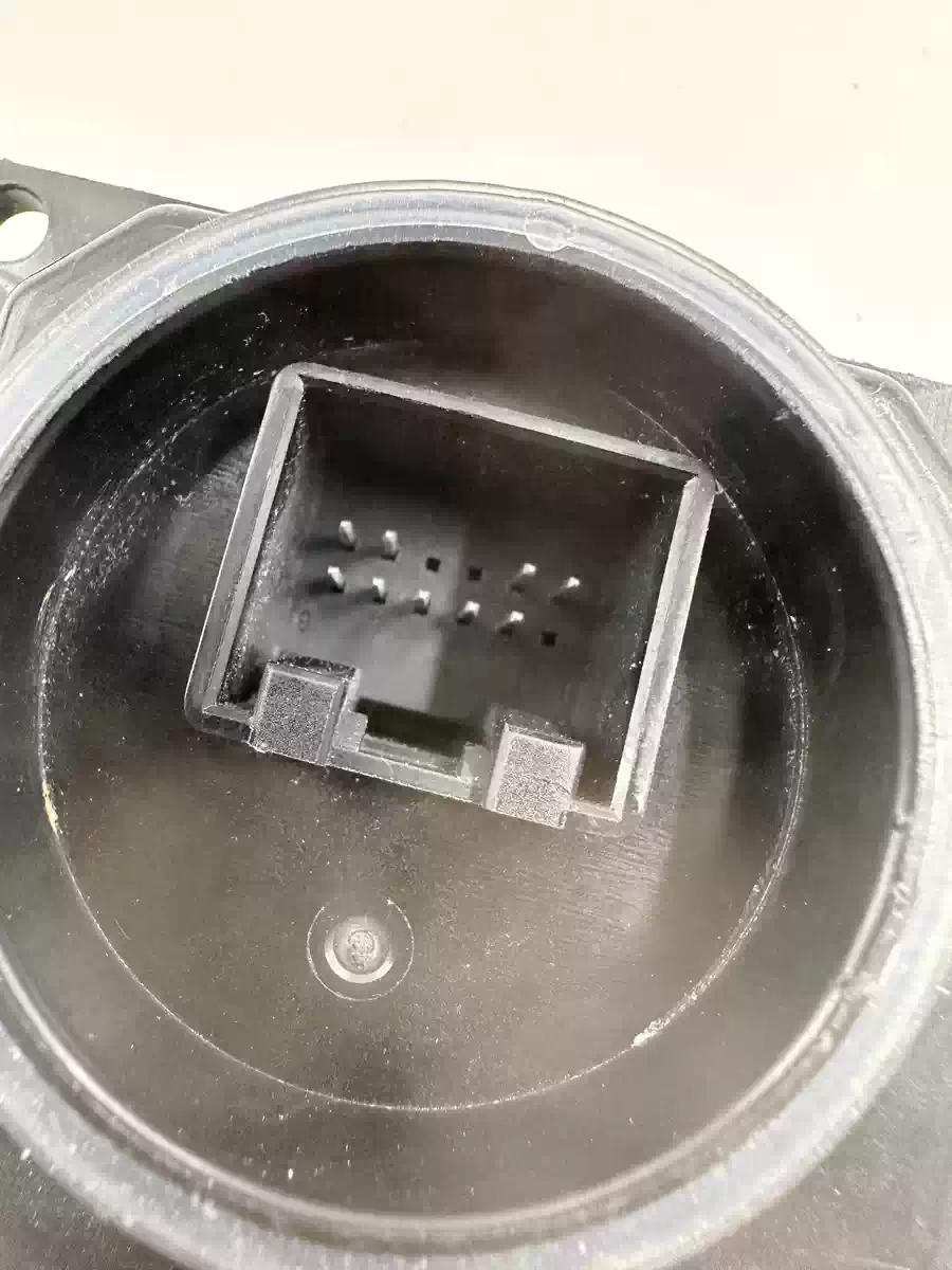 Applicable to 15-16 Yinglang LaCrosse headlight daytime running lamp LED driver headlight module computer original factory demolition - Image 3