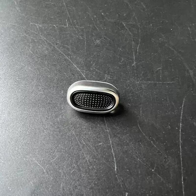 Applicable to the new Mercedes-Benz A-class GLB air conditioner air outlet knob plated ring GLA silver ring burst and replaced separately - Image 4