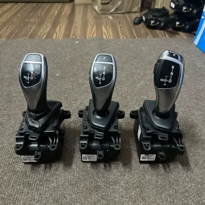 Suitable for BMW 3 Series 5 Series 7 Series X5 sports gear handle F35F18F02E70 big chicken leg gear lever