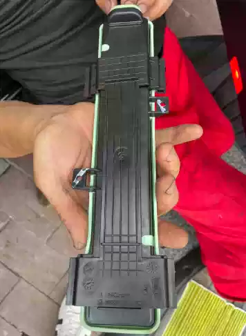 Adapt to Mercedes-Benz E-class air conditioner filter element cover GLC cabin external filter element cover frame cover bracket air inlet seat 213253 - Image 3