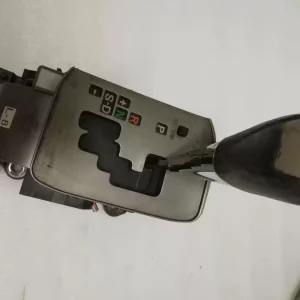 Adapt to Toyota Highlander gearshift lever mechanism assembly pure original car-dismantling parts non-new modifications