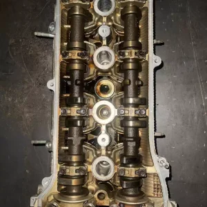 Applicable to Toyota Camry RAV4 2.4 2.0 2AZ engine cylinder head original used car dismantling parts