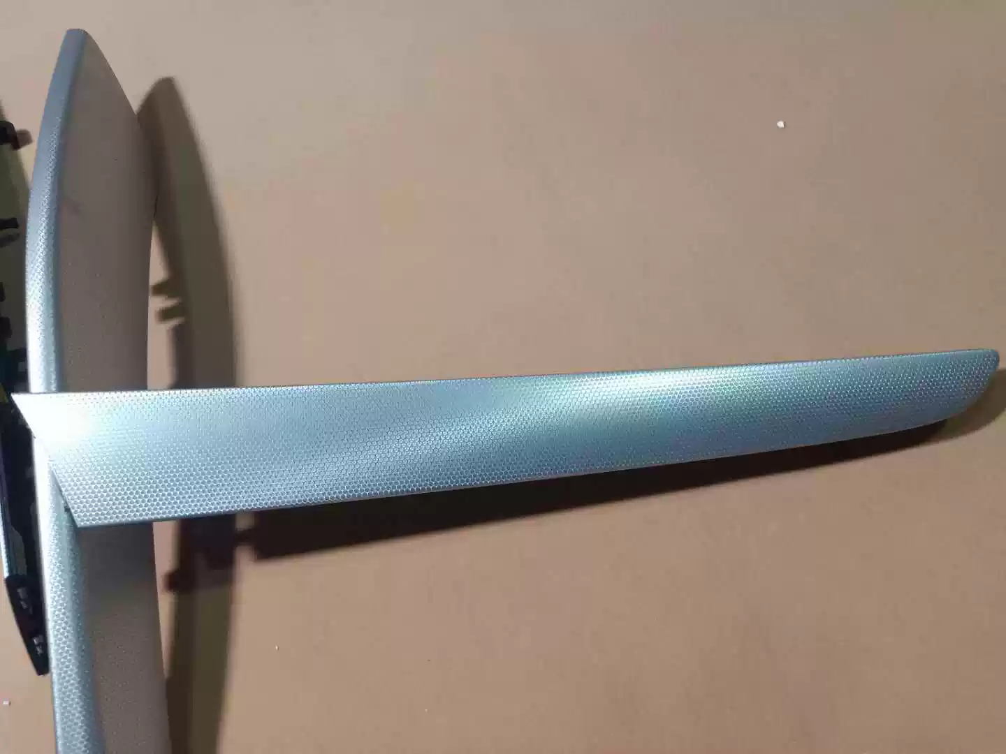 Audi A4L Q5 Original Brushed Aluminum Interior Strip Fish Scale Brushed Aluminum Door Interior Factory - Image 3