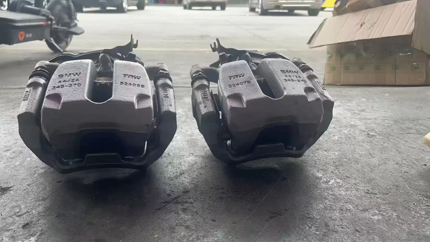 BMW 3 Series X3 X4 X5 X7 G08G05G07 Hand brake motor Hand brake branch pump Brake branch pump Car dismantling accessories - Image 4