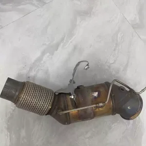 Suitable for BMW 1234567 Series X1X2X3X4X5X6X7 GT535 three-way catalytic converter original disassembly parts