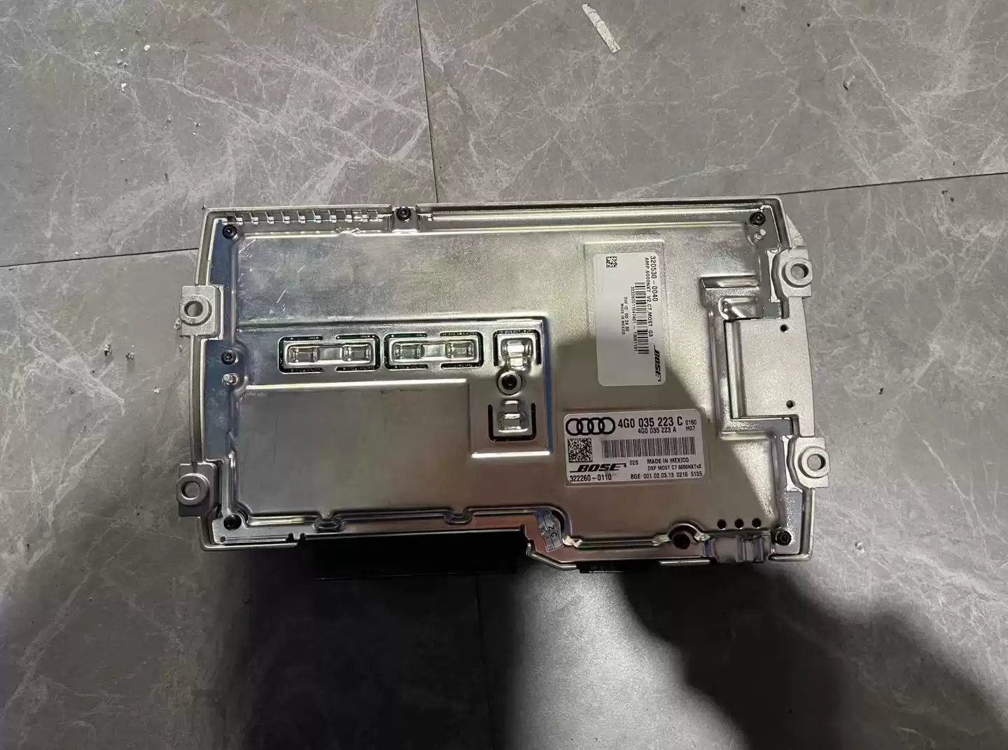 Suitable for Audi A4L A6L A7 A8LA5 Q3 Q7 Q5 BOSE Doctor amplifier audio amplifier disassembly parts - Image 5