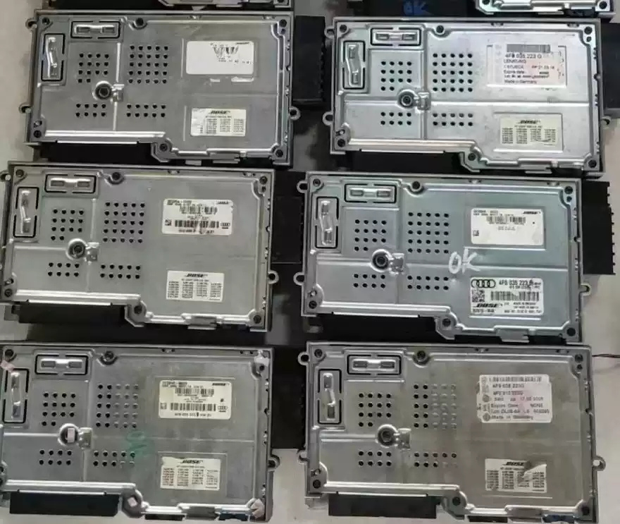 Suitable for Audi A4L A6L A7 A8LA5 Q3 Q7 Q5 BOSE Doctor amplifier audio amplifier disassembly parts - Image 4