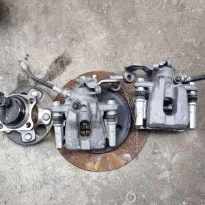 Toyota Corolla Rayling front and rear brake cylinder calipers original factory demolition parts