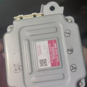 Toyota Corolla Rayling battery voltage sensor, original car-removal parts, model 89892-02010