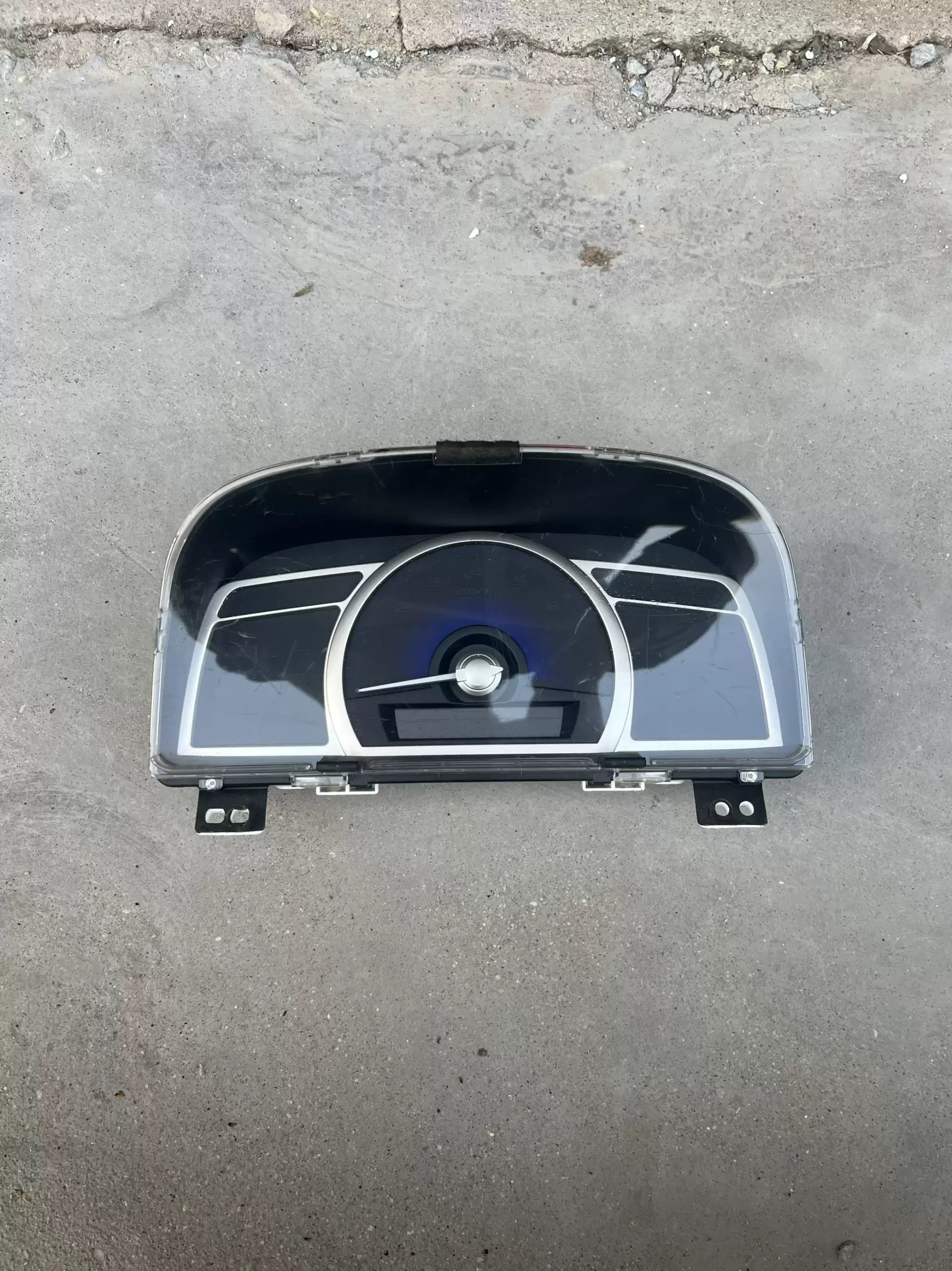 Suitable for Honda's eighth-generation Civic instrument panel assembly main meter and auxiliary meter original factory original car disassembly tachometer speed meter - Image 3