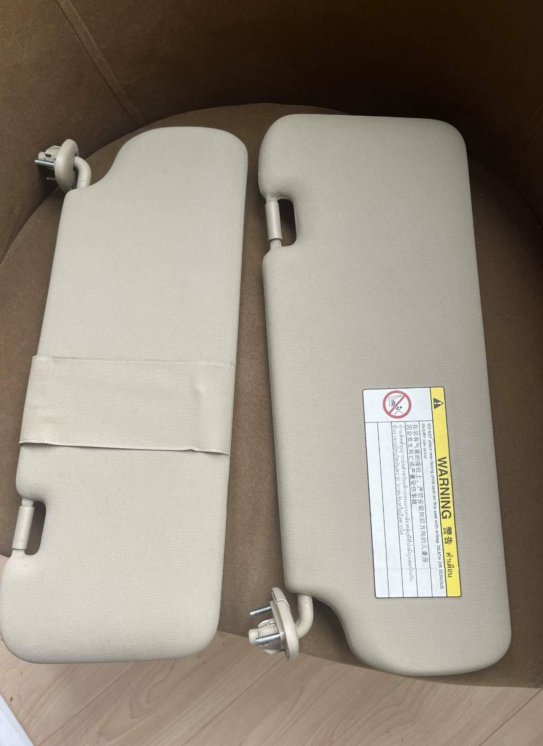 07-11 Honda CRV sun visor with cosmetic mirror assembly sun visor original car dismantling parts - Image 4