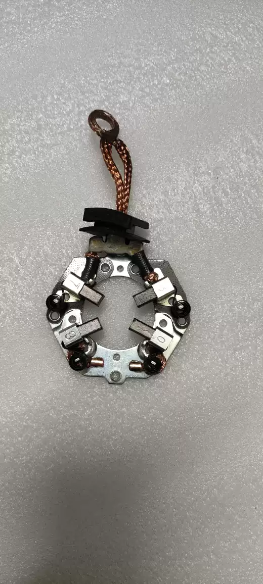 Toyota starter motor carbon brush holder assembly, suitable for Corolla, Camry, Corolla, Crown, Reiz - Image 3