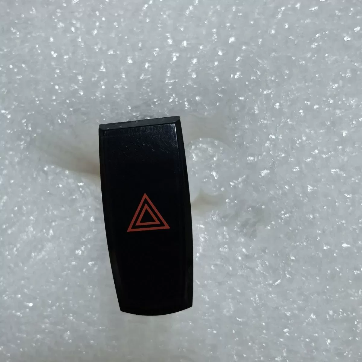 Applicable to the old Reiz model of 2006 -09 dangerous emergency double flash light switch assembly negative ion original demolition parts - Image 6