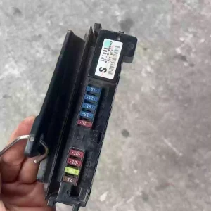 Suitable for Toyota Camry Highlander Lexus ES240 350 light control module car removal parts