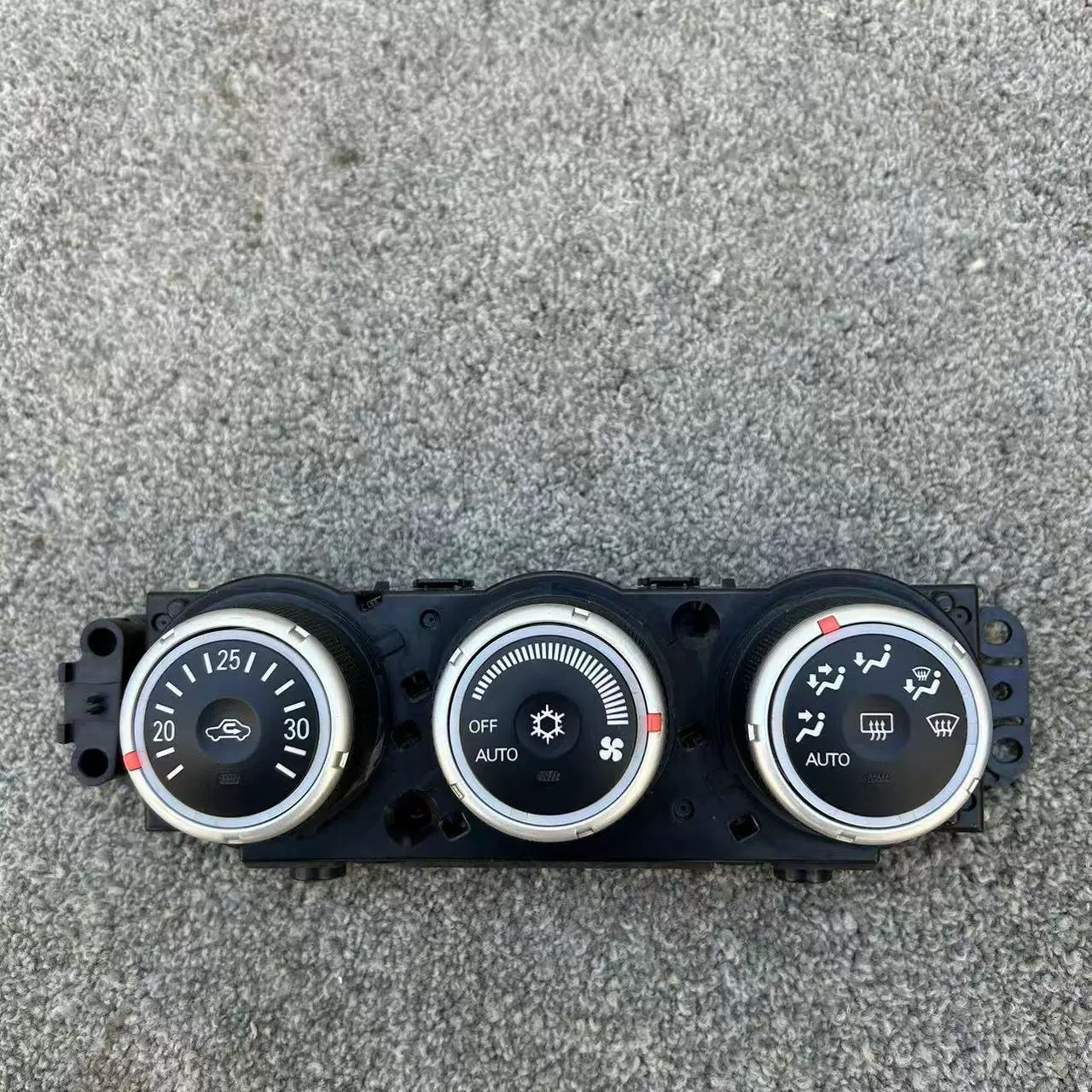 Adapt to Mitsubishi Wingshen air conditioning switch panel assembly heating and cooling control panel Original authentic car-removal parts - Image 3