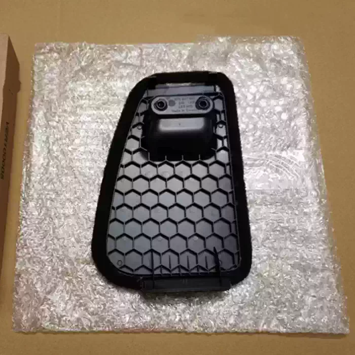 Suitable for Porsche Cayenne models 11 to 17, trunk cover and trunk trim panels, new original factory - Image 3