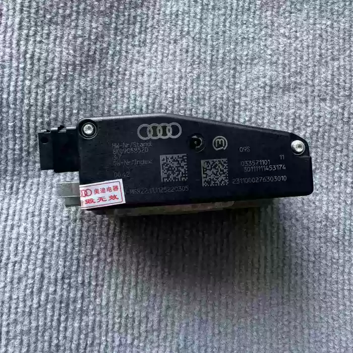 For Audi A4LQ5 steering column computer steering column lock module controller 8K 0905852E D