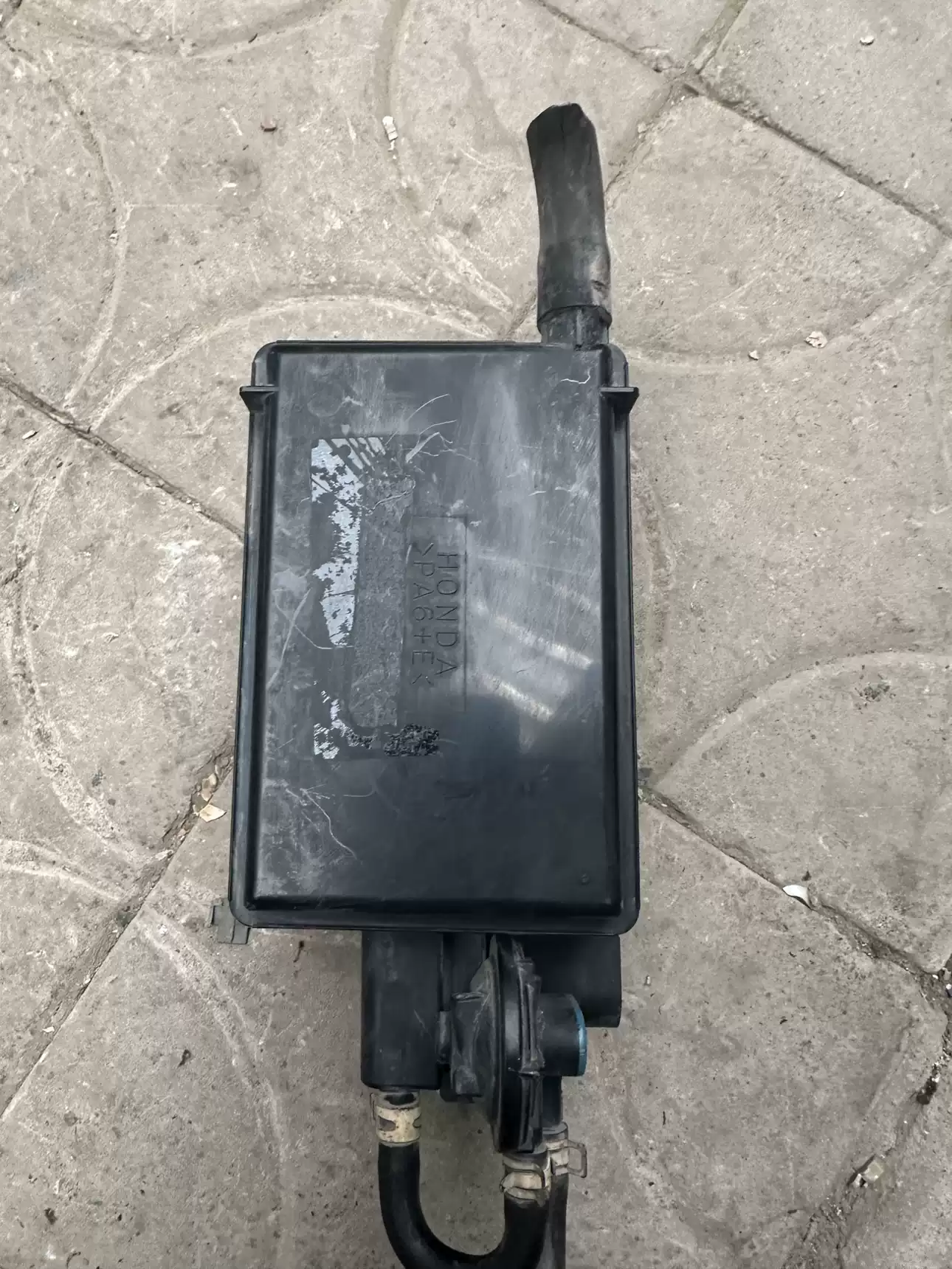 Suitable for the Eighth Generation Accord Song Poetry Picture, Platinum Rui Feng Fan Fei Civic CRV Carbon Canisters - Image 4