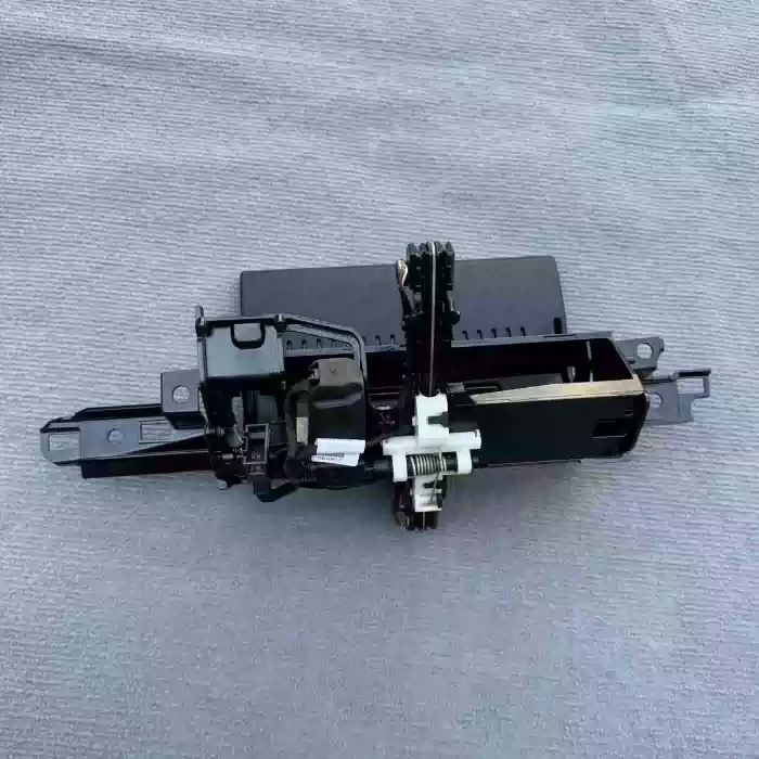 Applicable to Audi A6LC7C7PA Telescopic Display Assembly Central Control Telescopic Display Assembly Central Control Display - Image 3