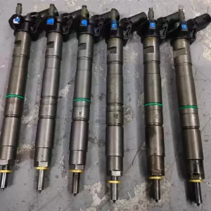 Audi Q7 Touareg Porsche Cayenne 3.0T diesel fuel injector A6L 2.7 fuel injector car removal parts