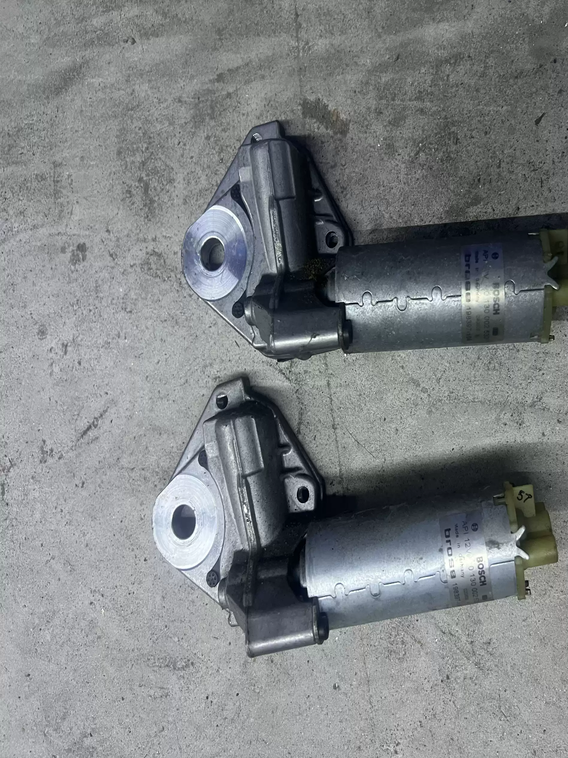 Porsche Cayenne seat height motor lifting motor main driver original demolition car