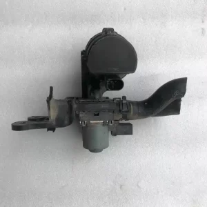 Suitable for Audi A6LC6 heater water pump heater water valve heater switch heater valve