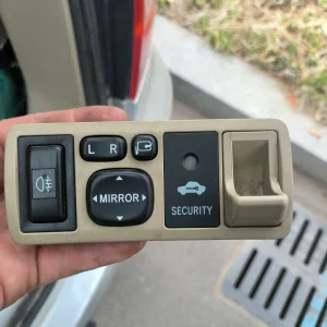 Original picture of Toyota Corolla fuel tank cover inner cover disassembled and normal use