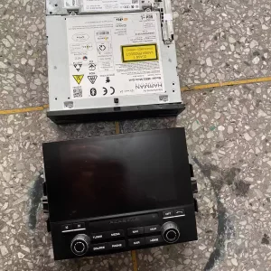 Porsche Macan 718 Cayenne PCM4 navigation host display assembly original dismantling