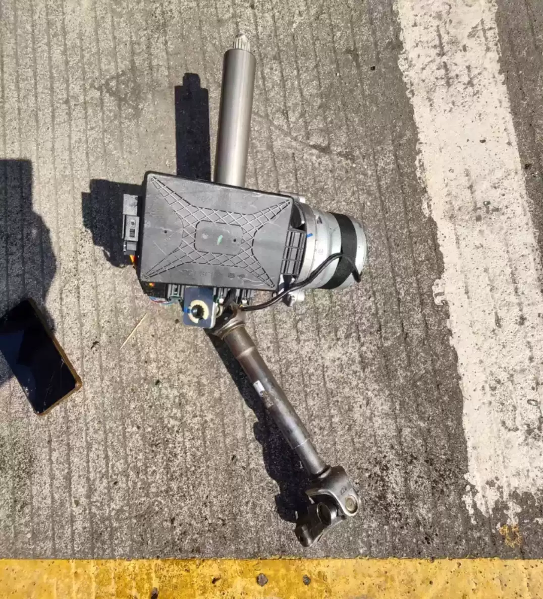 Suitable for Qoros 5 electronic column assembly electronic column steering column electronic power steering column device - Image 5