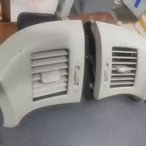 Suitable for Toyota Previa Overlord ACR50 or so air conditioning air outlet car-removing parts