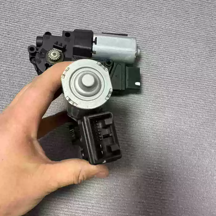 Suitable for Audi A8LD4D4PA Sunroof Motor Sunroof Controller - Image 3