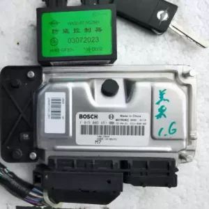 Suitable for the 12-year-old Haima Familia third-generation car launch, one set of engine computer version, original car dismantling parts