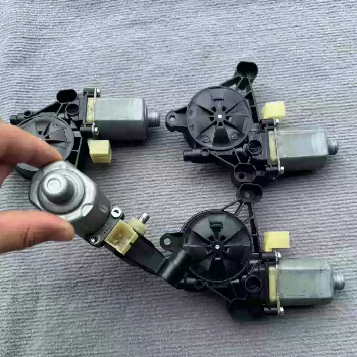 Suitable for Audi A4LB 9B10 Q5L A6LC 8A5 Glass lifter motor Door window motor - Image 3