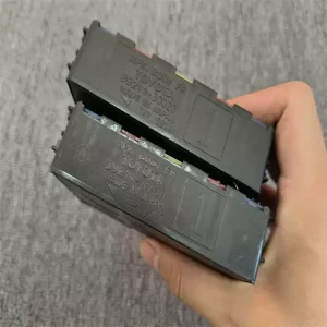 Suitable for Toyota 12th generation Crown Reiz headlight computer wiper horn relay cabin fuse box car-removing parts