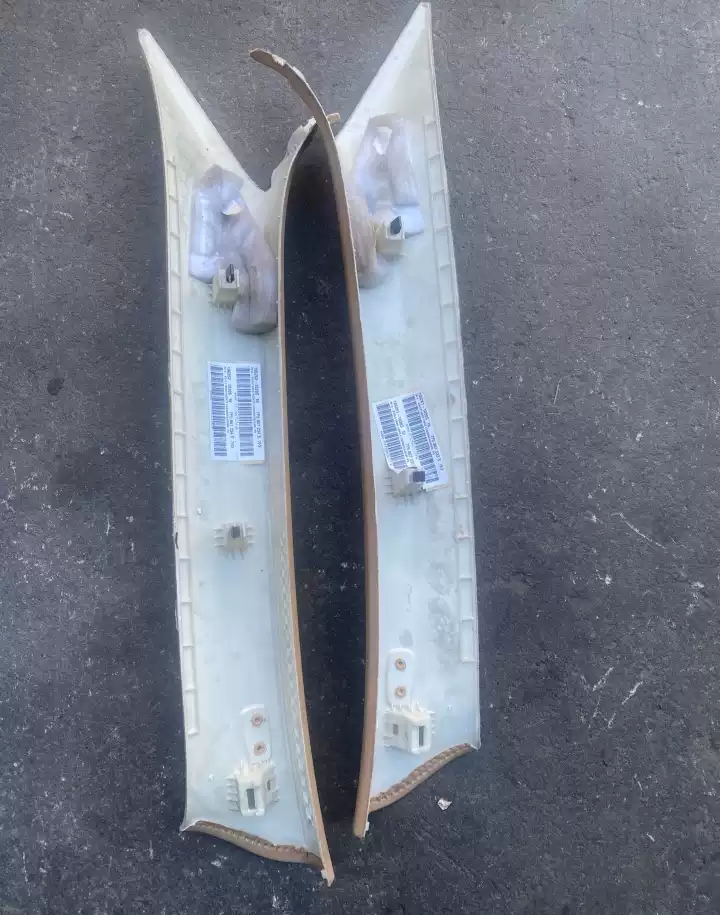 12 Cayenne A-pillar trim panel sun visor beige pair of original factory demolition parts - Image 3