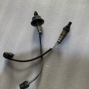 Suitable for Honda's Eighth Generation Accord Civic Song Shi Tu crv Silicon Platinum Rui Binzhi xrv front and rear oxygen sensors