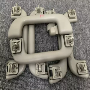 Suitable for Toyota Overlord Previa ACR50 roof handle ceiling handle buckle handle car removal parts