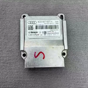 Suitable for Audi A6LC7 C7PA A8LD4D4PA A7 Speed Sensor Acceleration Sensor Computer Module