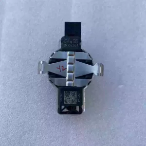 Applies to Audi A6LC8 Rain Sensor Automatic wiper Sensor Automatic headlight sensor