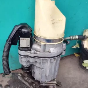 Suitable for Opel Astra Saifili 1.8L electronic booster pump direction booster pump steering booster pump