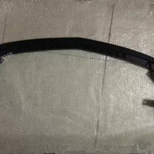 Suitable for Cadillac XTS front lever lower impact bar bracket bumper lower bracket front lever lower bracket