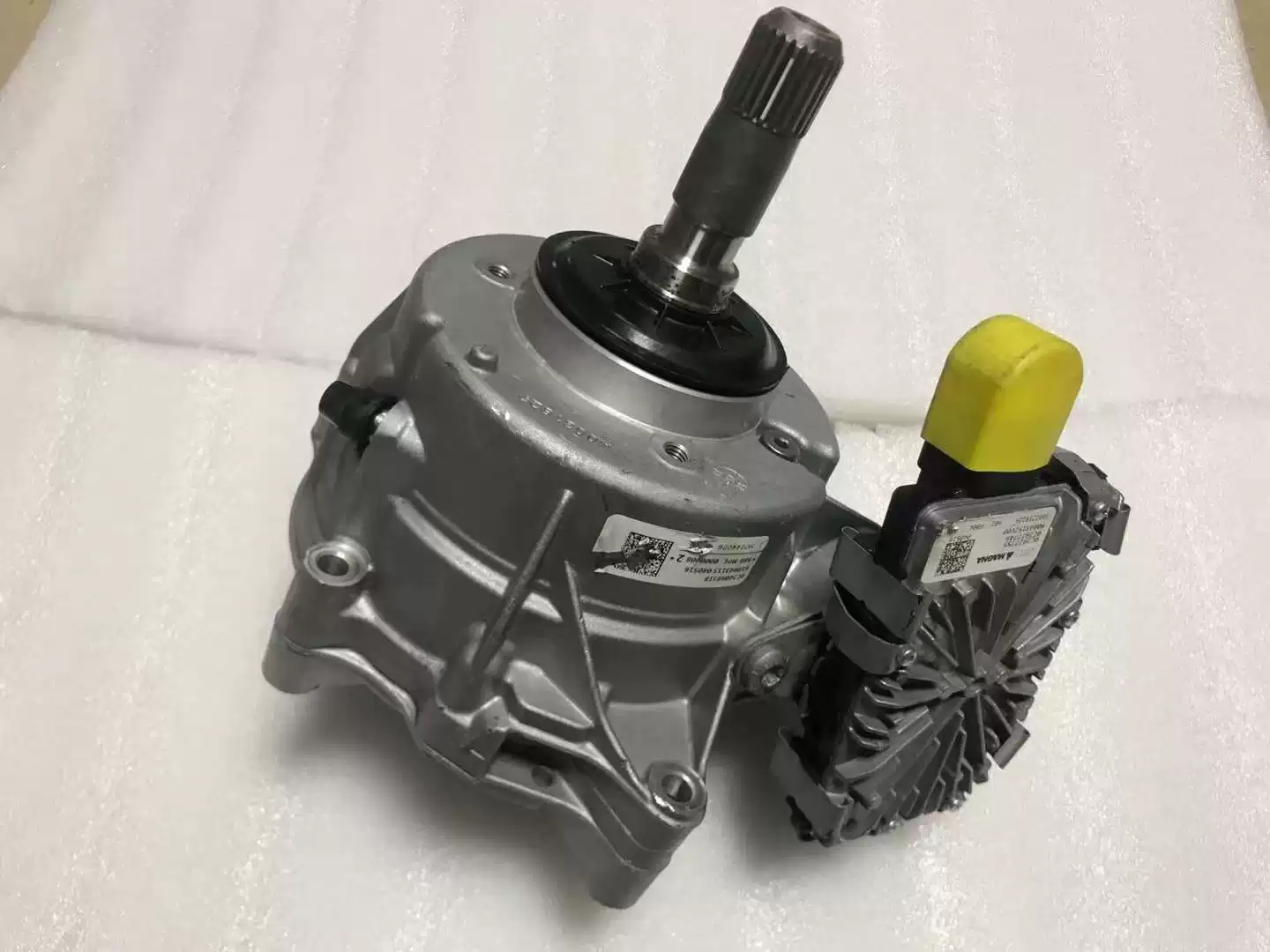 Suitable for Audi's new Q5 LA3 A4 A5 A7 A8L Q3 Q5Q7 transfer case transmission differential assembly - Image 4