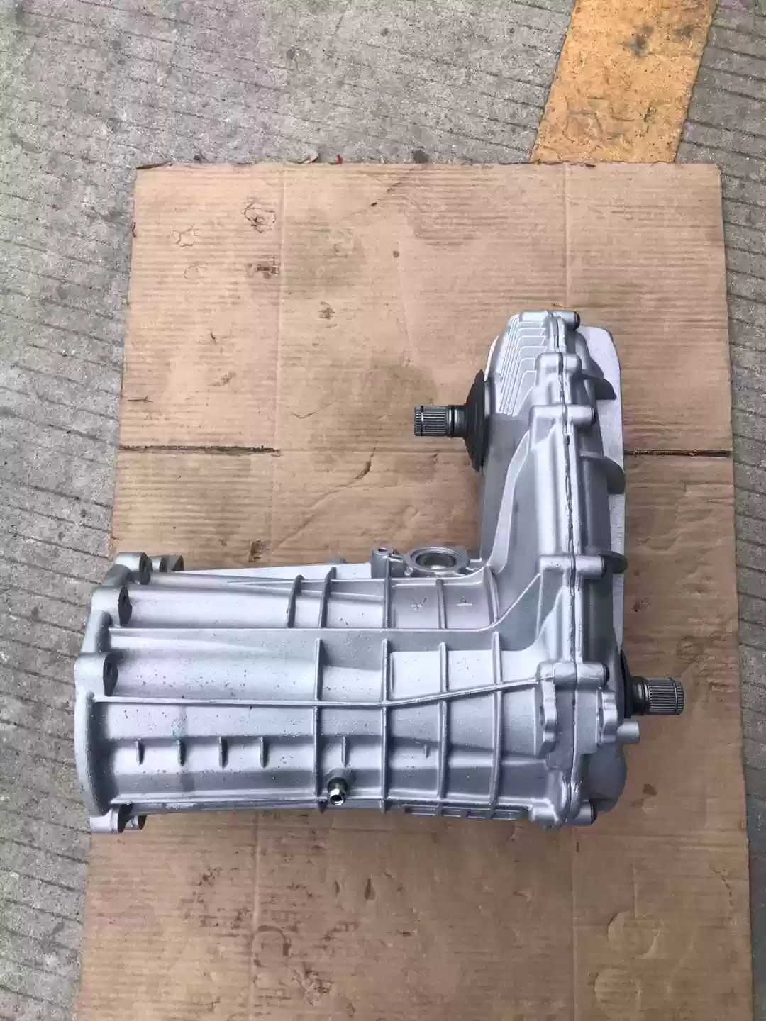 Fit Porsche transfer case Cayenne Macan Panamera Audi Q7 Volkswagen Touareg transfer case - Image 3